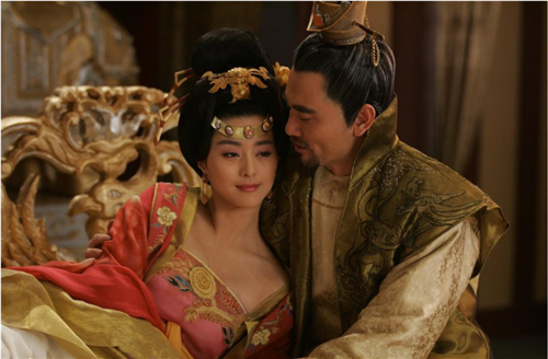 唐玄宗娶儿媳杨玉环,违背了伦理道德,为何儿子李瑁不出来反对