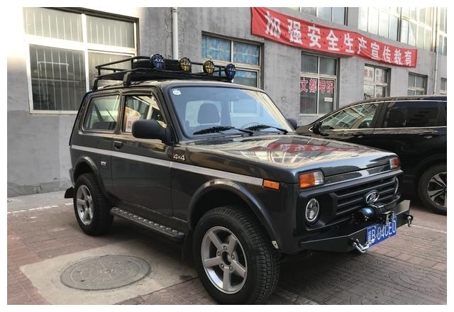【大璐说】十万出头，四驱带锁的俄罗斯越野车