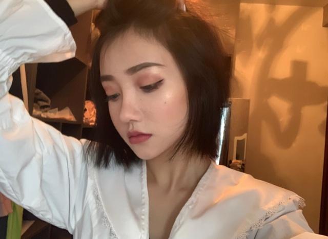 拥有这四种鼻型的女人，颜值都不低，常被当做整容模板，看你是吗