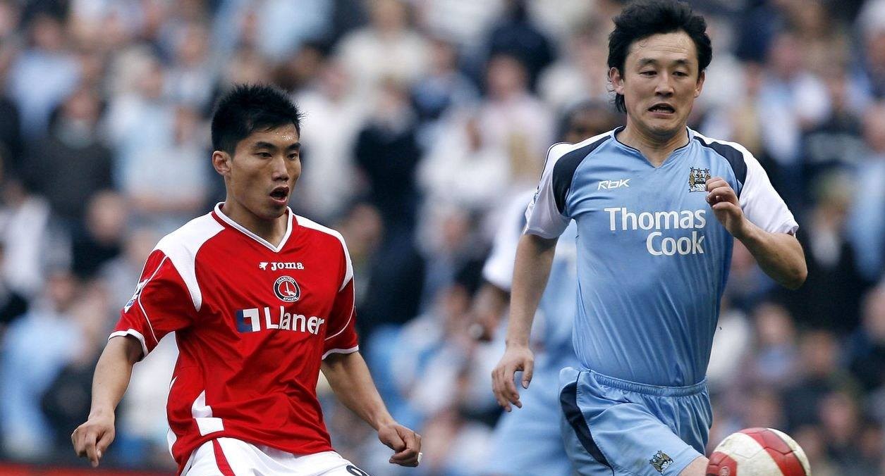 国足后防3人出错,孙继海当年英超1V4,我们缺失