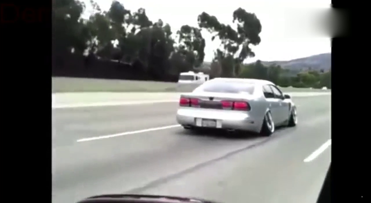 太奇葩 盘点“外八字”轮胎的改装车