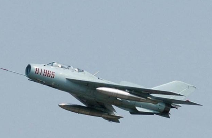 当中国歼20的战斗力全面生成以后,苏27感觉自