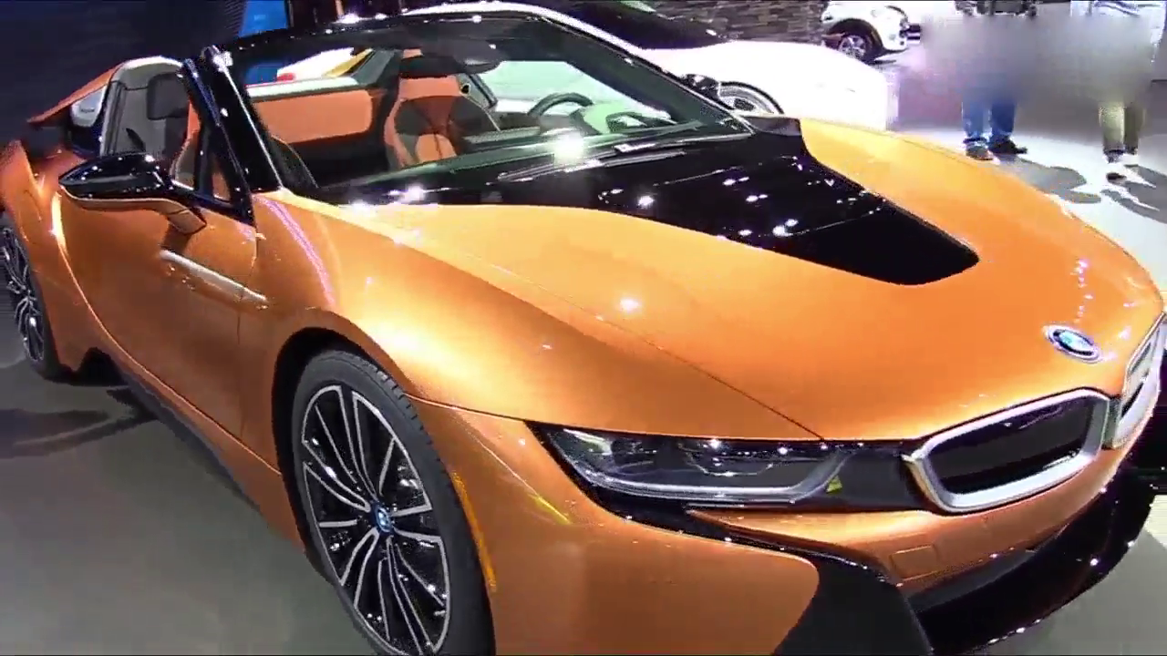 宝马新款最强跑车，2018款i8价值200万，内饰证明德国最高水平