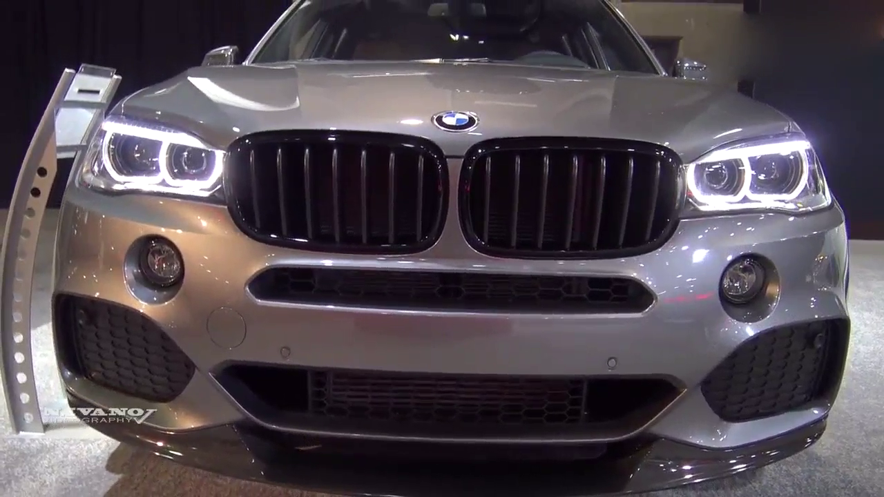运动气息太强了！2018 宝马 X5 xDrive35i车展实拍