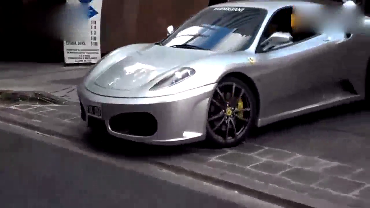 看看这些跑车的一下尴尬吧，看来这些跑车真是不能随便哪都去的