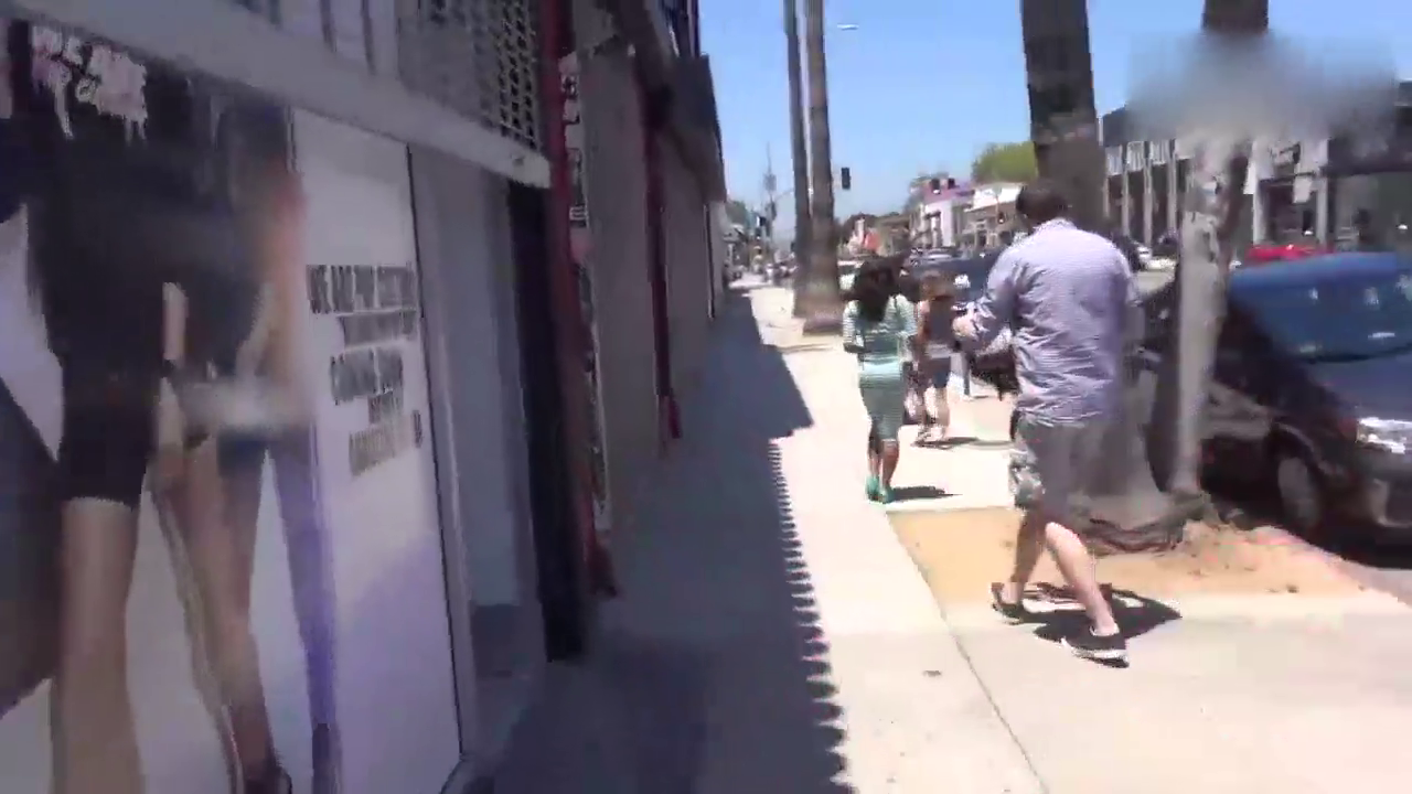 美女启动兰博基尼跑车的一瞬间，我被她的霸气吸引了