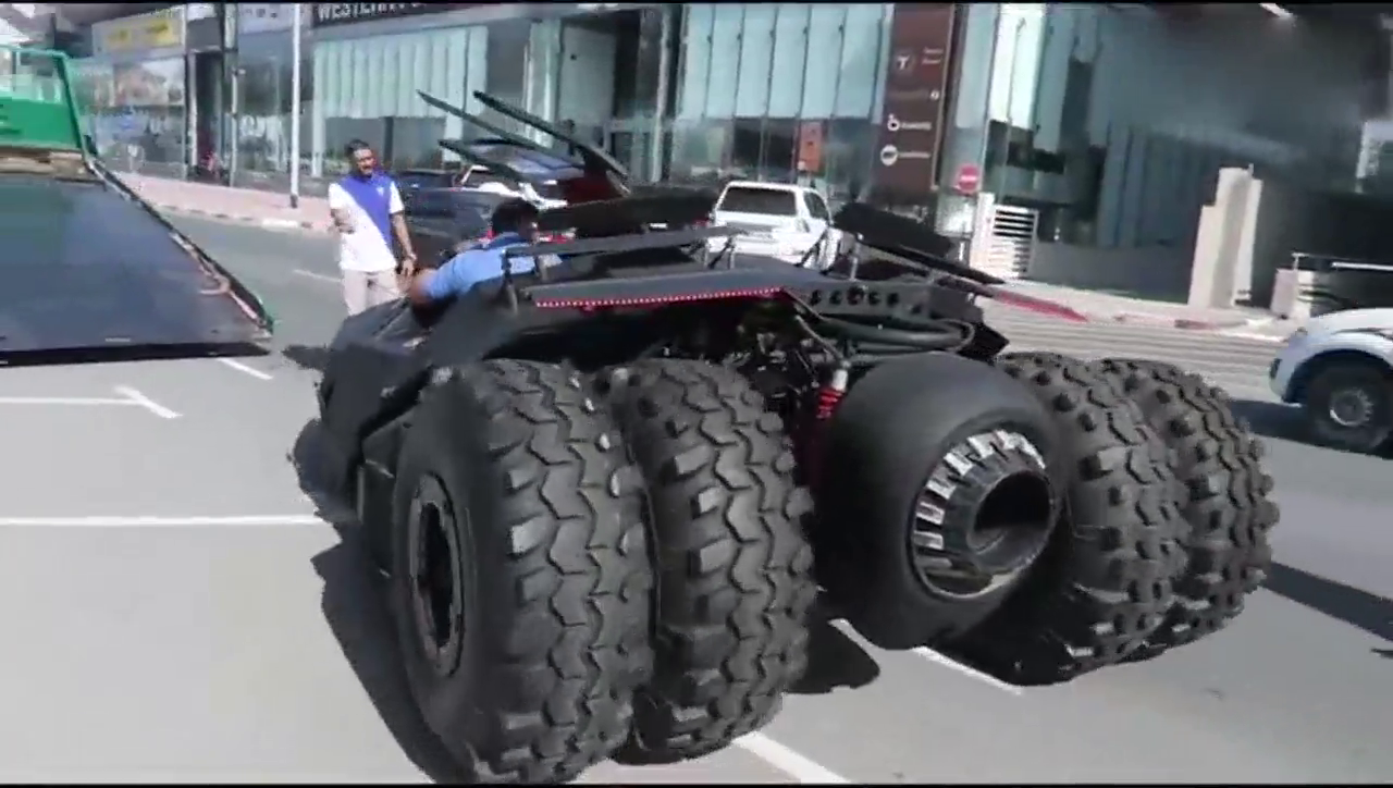 迪拜王子定制9000万的跑车，简直太霸气了！