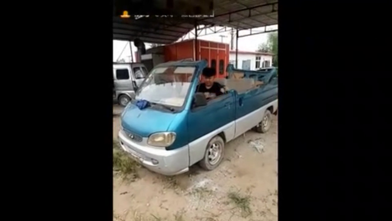 农村小伙这创意，报废面包改装成了跑车，城里姑娘都被倾倒了