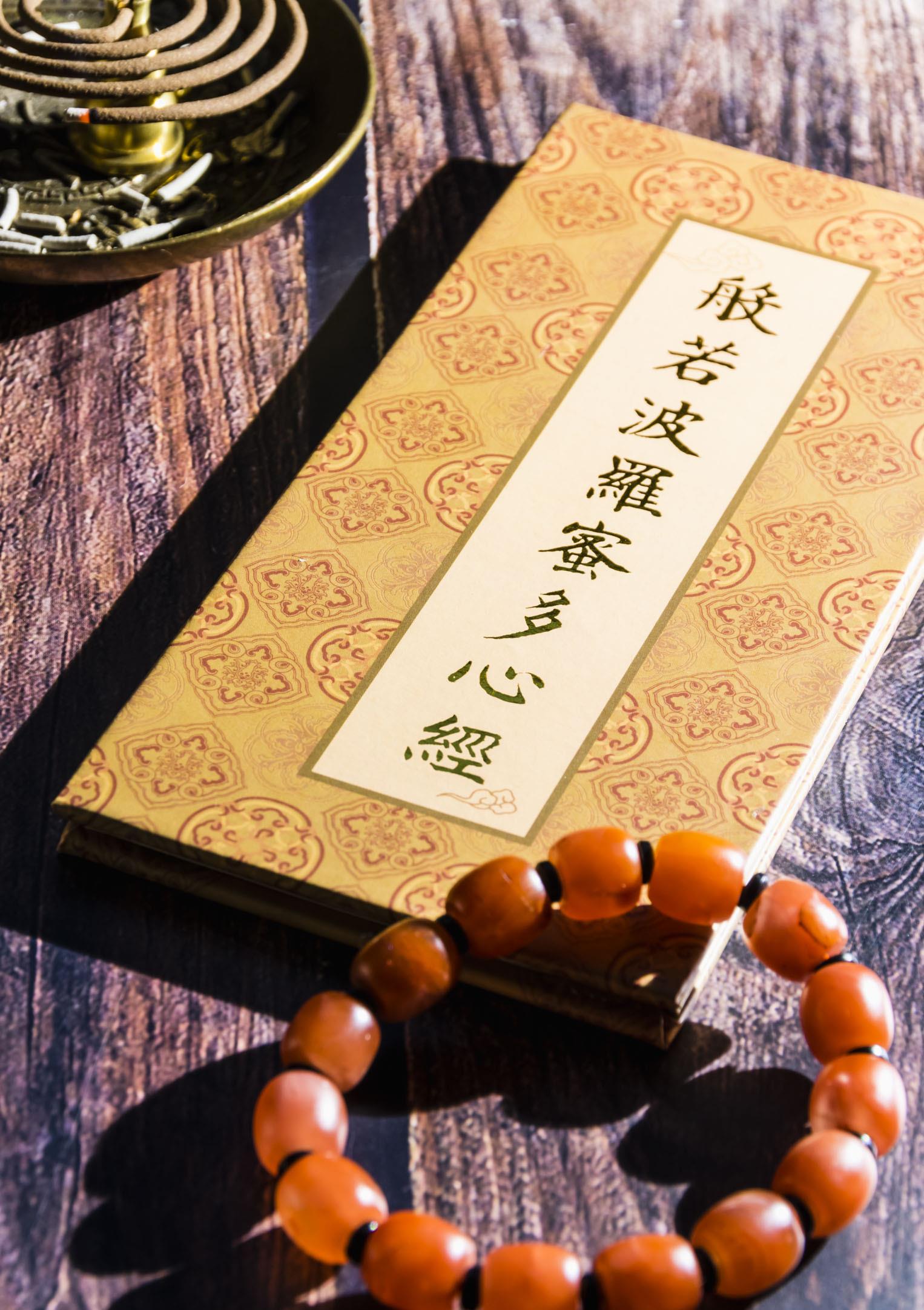 有的人会用自己的母亲身份去介入别人的因果，正常人多数自己父母都改造不了，这种人为啥要这样做？