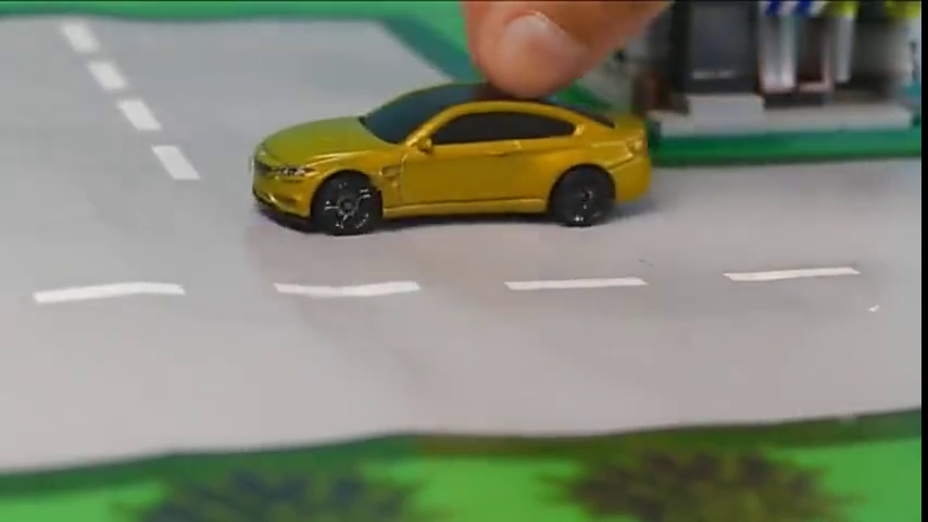 多种款式赛车总动员，超大超炫擎天柱卡车运输玩具汽车模型