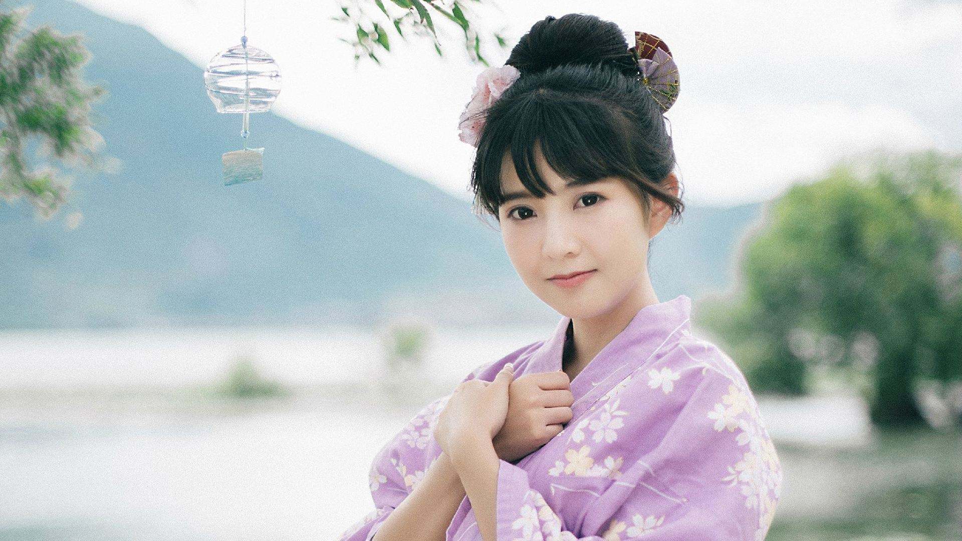 中国游客在日本买化妆品,日本人来到中国疯狂