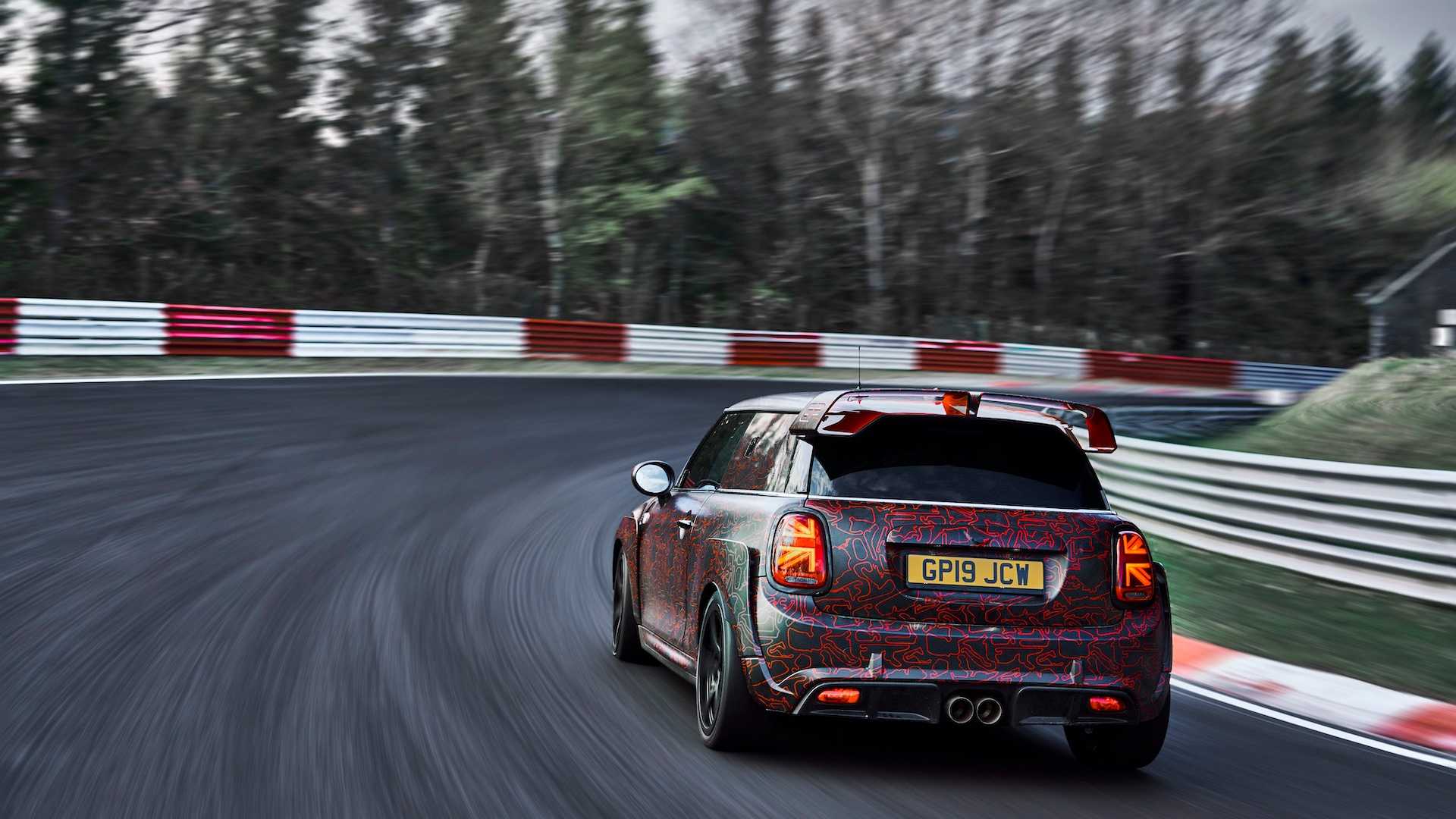 2020 mini john cooper works gp!8分钟内完成纽博格林赛道!