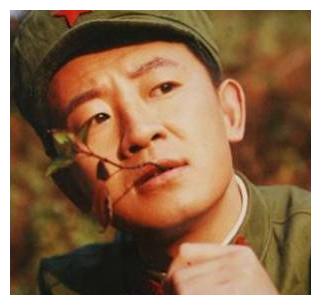 黄海波靠父亲养老金度日？今曝妻子150亿公司，美国178万美金豪宅