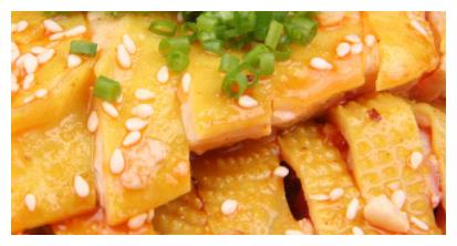 有“名驰巴蜀三千里,味压江南十二州”美称,红油飘香麻辣爽,香