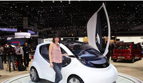 还在担心堵车吗？Pixel油耗2.8L仅卖2万，4人座位带剪