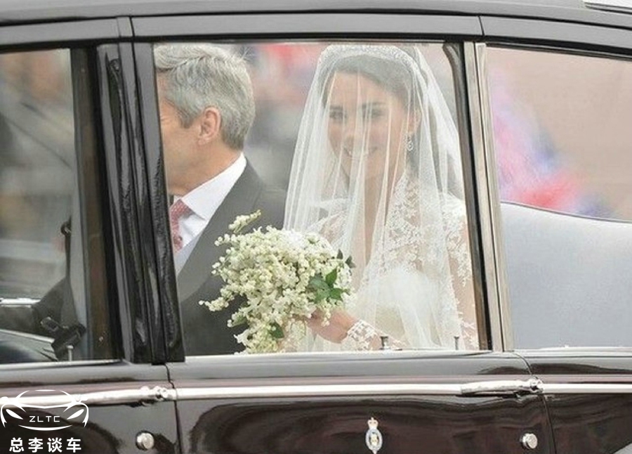 林志玲为何用70年代的幻影当婚车?看到后座的警告牌,瞬间明白