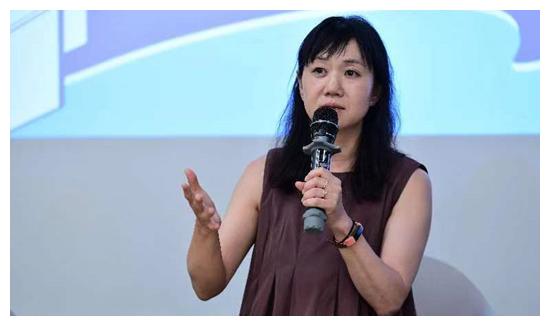 日本作家角田光代:追自己写的电视剧,看一集哭一集抗日战争电视剧中天悬剑图片