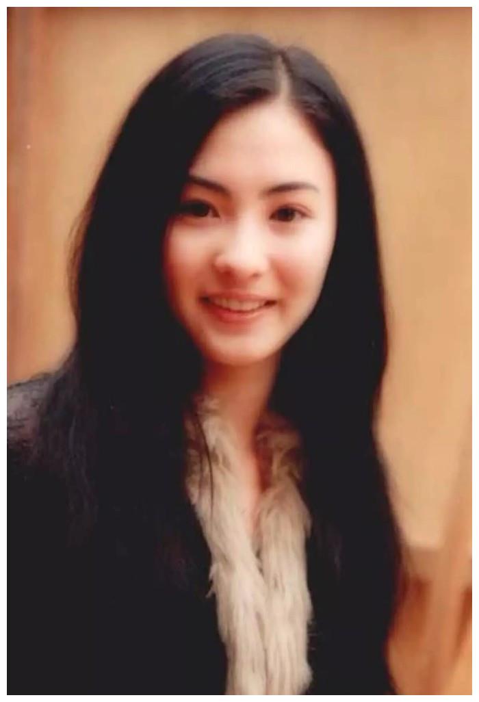 某选手长相神似张柏芝，叫嚣是她长得像自己，柏芝二字回应获好评