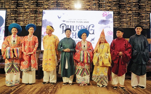 越南宫斗剧《凤扣》发布会,专家深挖宫廷历史,巨资复原阮朝服饰