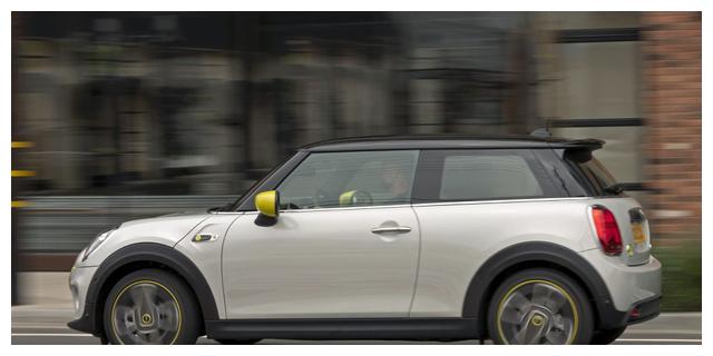 2020 Mini Cooper SE 未来的“电动卡丁车”车型介绍