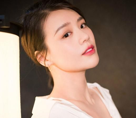 有一种"女明星的身材"叫马思纯,26天瘦18斤,重回颜值巅峰