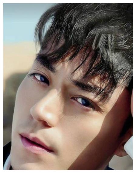 娱乐圈,眼睛美如星辰的男明星,最爱大佬的眼睛酷感十足.