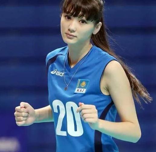 排球女神莎宾娜晒近照,嘴唇肥厚,身材发福,去日本后经历了什么