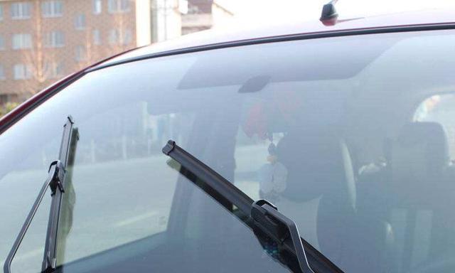 开了好几年车，别只懂换机油，这“三”处换一次至少能多开五年车