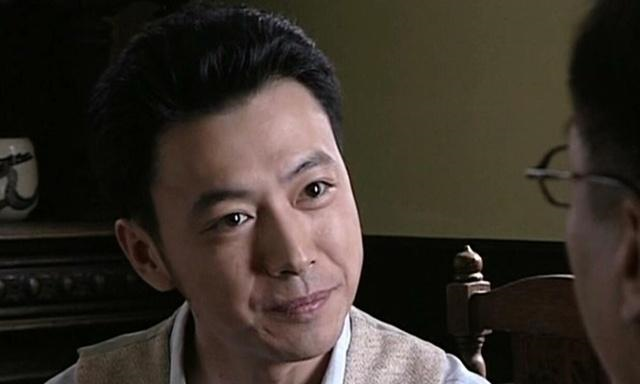 如何评价《潜伏》里的谢若林?