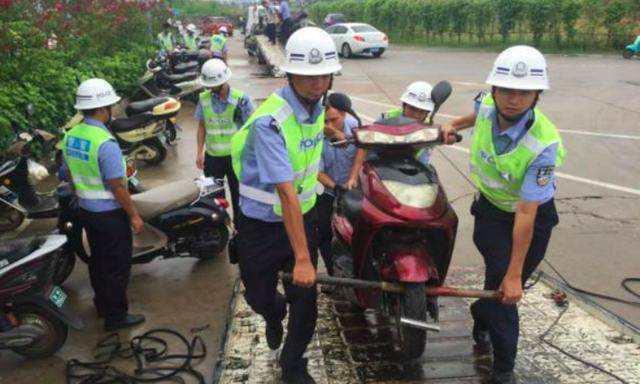 电动车禁令全面来袭，以下这3类趁早自己扔了，通通该报废