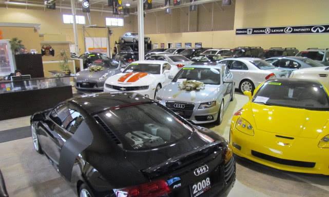 为何年轻人不愿买车，国六卖不动？内行人：根本不解决，等国十买