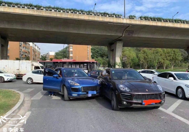 买了辆宝马X1,邻居的X5天天停旁边,这是逼我买X7吗?