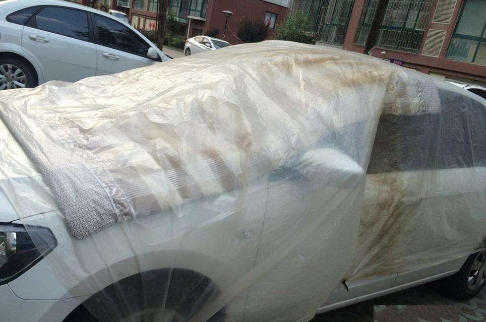 日系车真不安全吗德系美系谁更抗造看冰雹后被砸的车就明白了