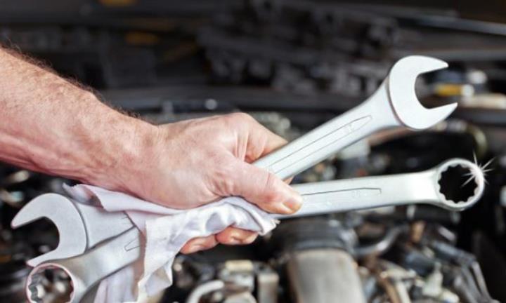 修车时，这四个零件换下来记得带走，省下来能加不少油