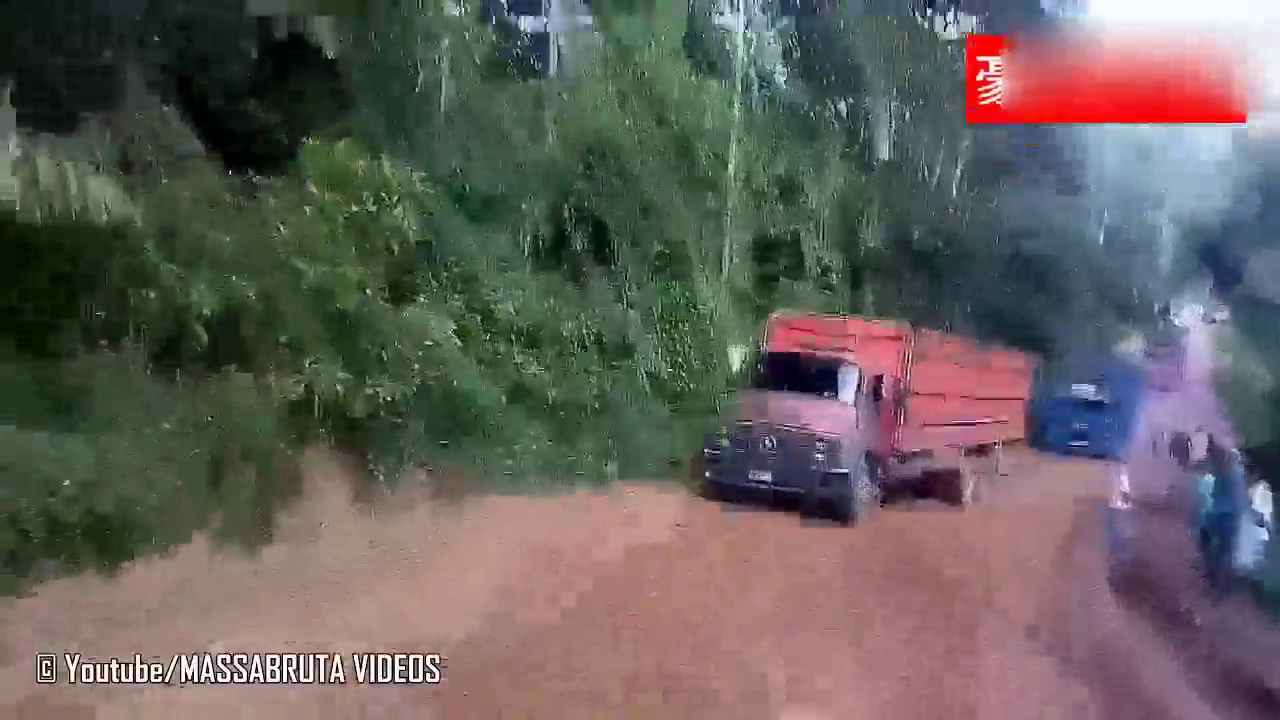 老司机开重型卡车，这是完全不考虑车的感受啊！