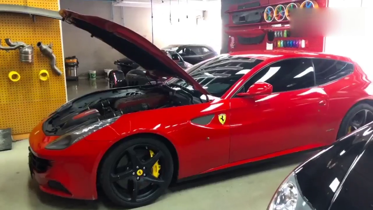 这几辆经典跑车和豪车，你选哪辆