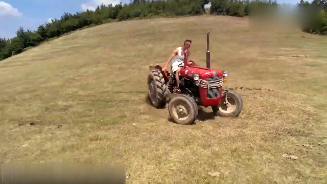 全世界最拉风的卡车漂移集锦 卡车司机这技术也是厉害