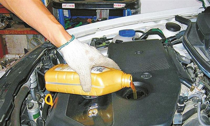 国人养车普遍存在“3大误区”，九成车主都在做，典型的穷人思维