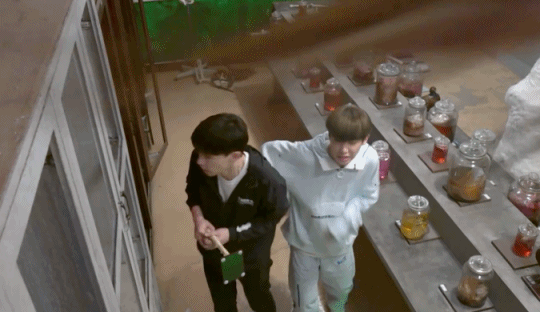 《密室大逃脱》超长预告片来袭,黄明昊成表情包,网友直呼太可爱