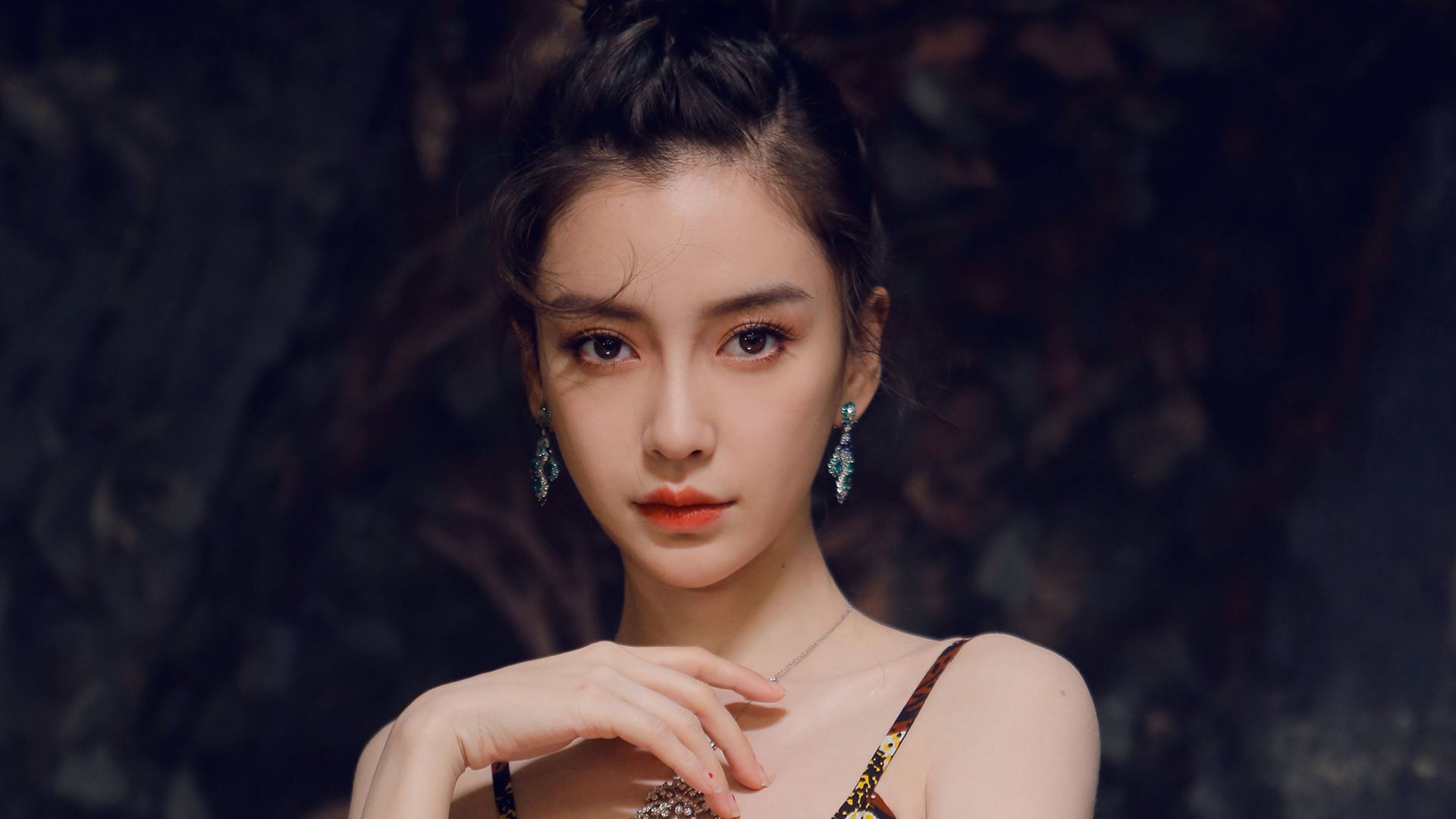 angelababy壁纸桌面,angelababy头像可爱 angelababy暗黑风高清桌面壁纸,生活没有那么容易