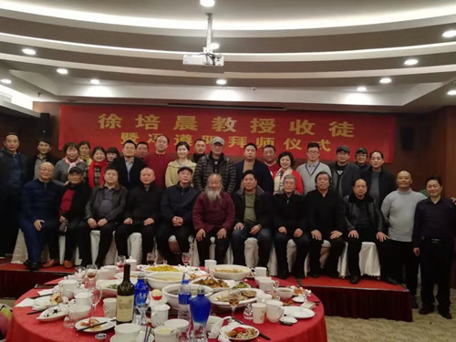 画界名师收高徒:青年花鸟画家冯遵阳拜师仪式在南京举行