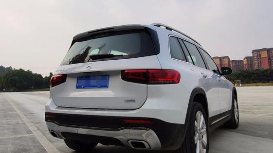 落地40万,提车1.3T奔驰GLB,车主认为面子比动力更重要