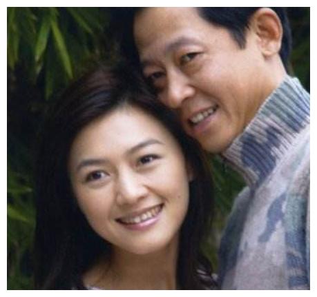 甩许晴、徐帆经历七段恋情，娶小八岁总裁，近照已‘’认不出‘’