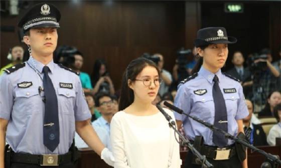 上海富二代,人称沪上皇!背景神秘,豪车几十辆