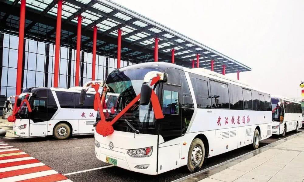 全国首批燃料电池通勤客车在武汉交付