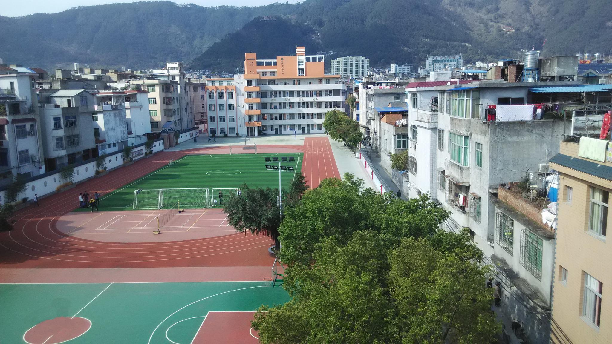 占地120亩,拟投资2亿多,霞浦县民族中学将迁建新校