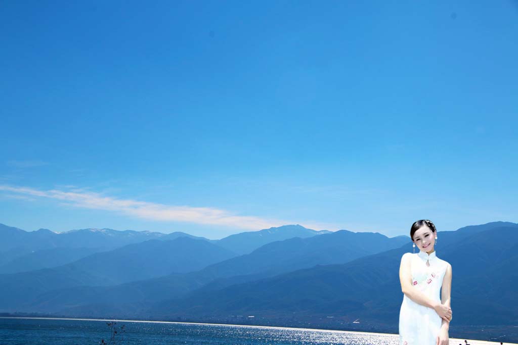 姚青春老家云南是个旅游的好地方，大自然风光山水风景美极了