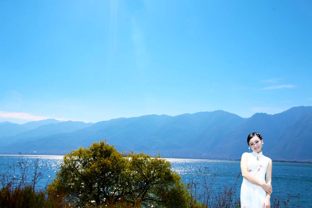 姚青春老家云南是个旅游的好地方，大自然风光山水风景美极了