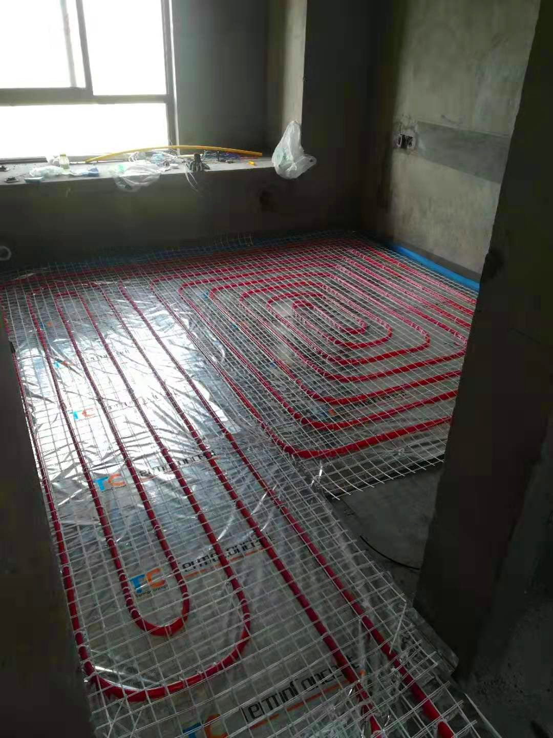 钛镁合金和铝合金的区别 钛镁合金推拉门品牌哪个好