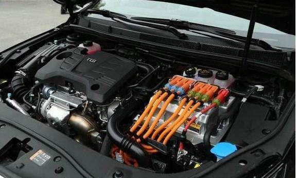 修车时要注意！这四个零件不要扔，留下来卖也能赚不少